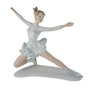 Vintage Wallendorf Porcelain Figurine Olympic Ice Figure Skater Sonja Henie